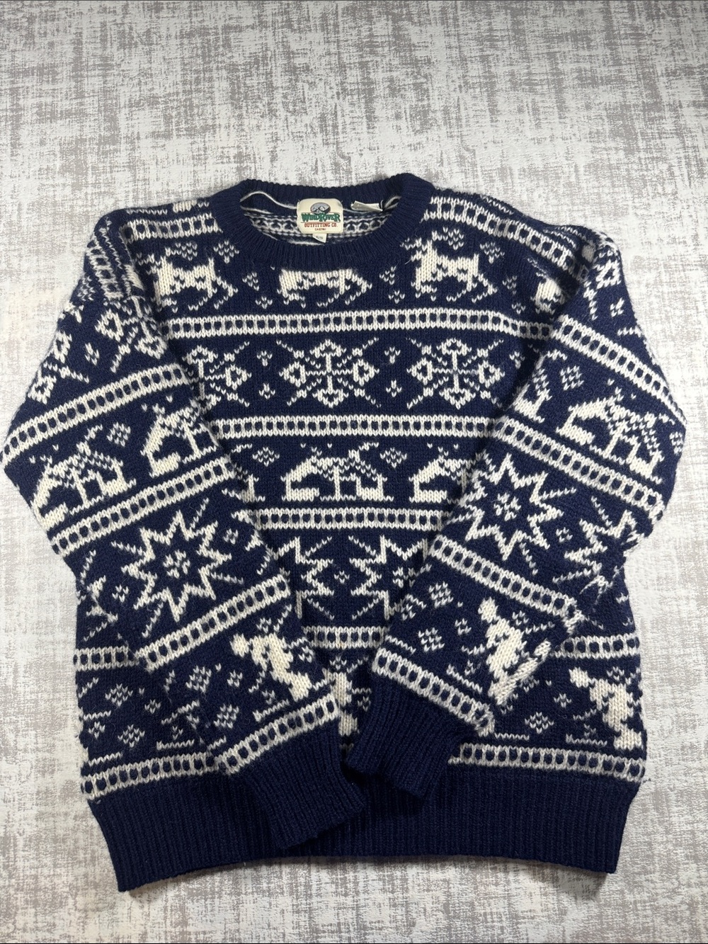 Rare Vintage90’s Wind-river Knit sweater Navy blue & White sz L/G 26.5X22.5PTP